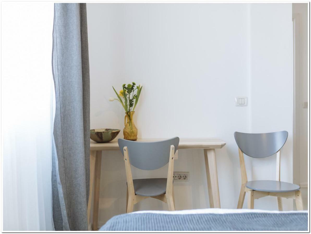 Old Town Cosy Studio بوخارست المظهر الخارجي الصورة