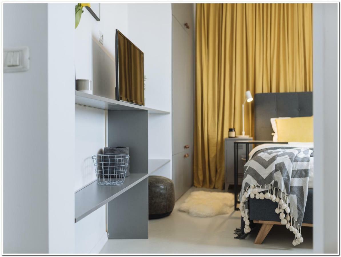 Old Town Cosy Studio بوخارست المظهر الخارجي الصورة